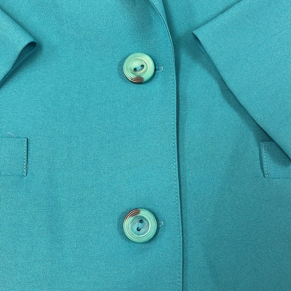 bright green blazer - Picture 14 of 14